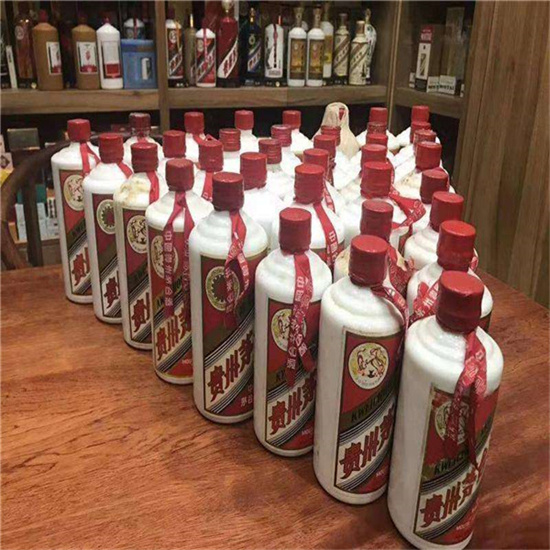 仪陇茅台礼盒回收多少钱商家[回收茅台酒商家]?